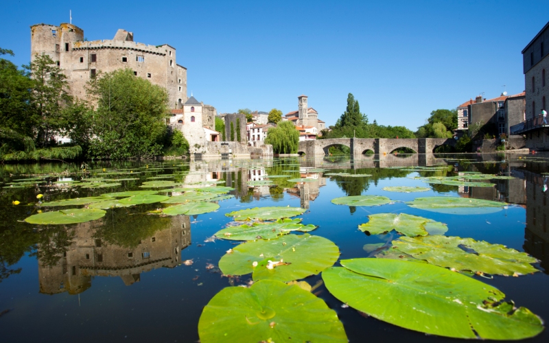 Nantes, le parc expo de la Beaujoire et le vignoble nantais Nantes, le parc expo de la Beaujoire et le vignoble nantais