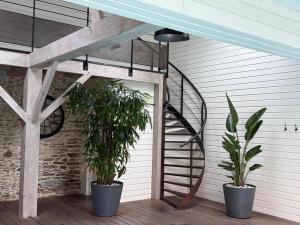 escaliers menant aux chambres